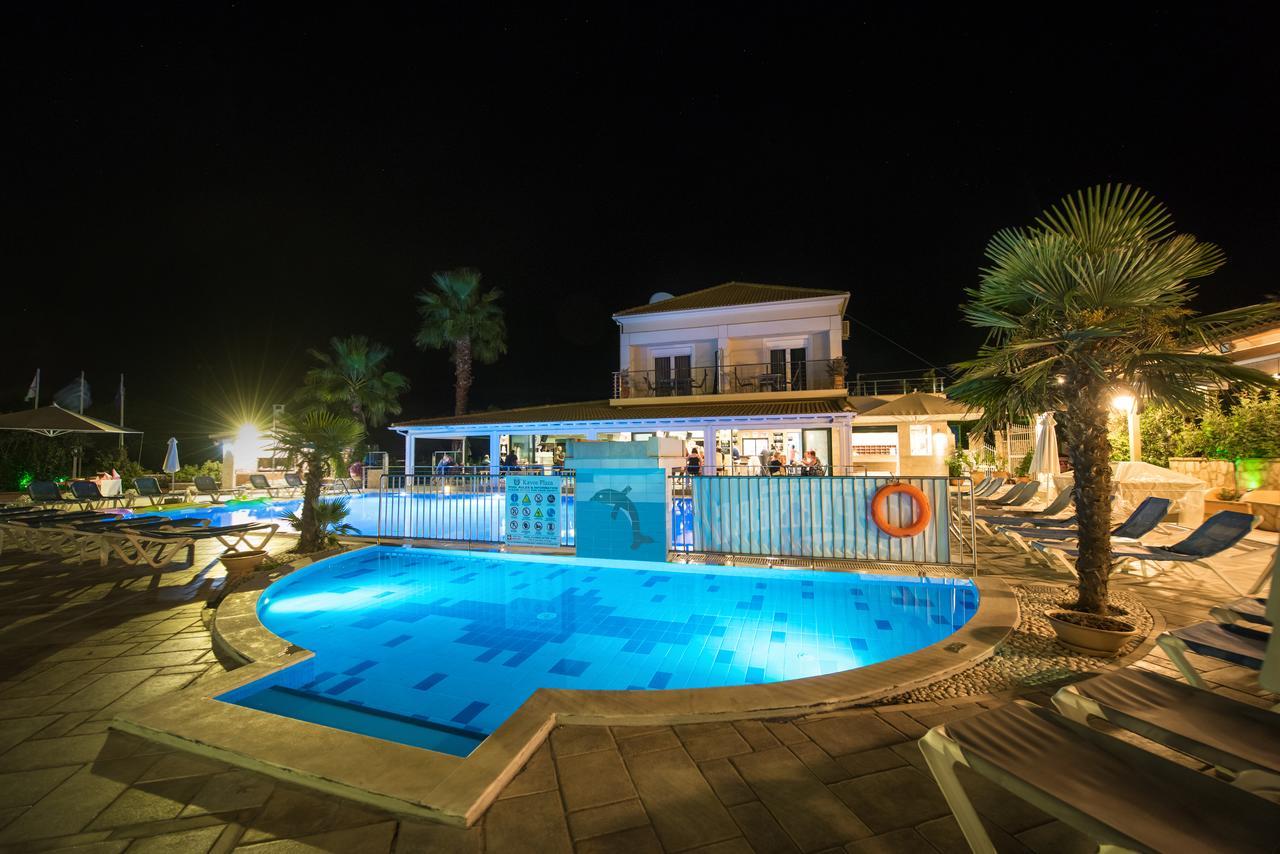 Kavos Plaza Hotel Buitenkant foto